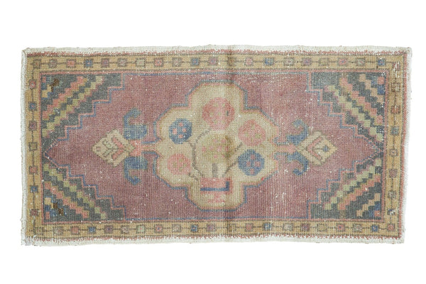 1.5x3.5 Vintage Distressed Oushak Rug Mat Runner // ONH Item 6144