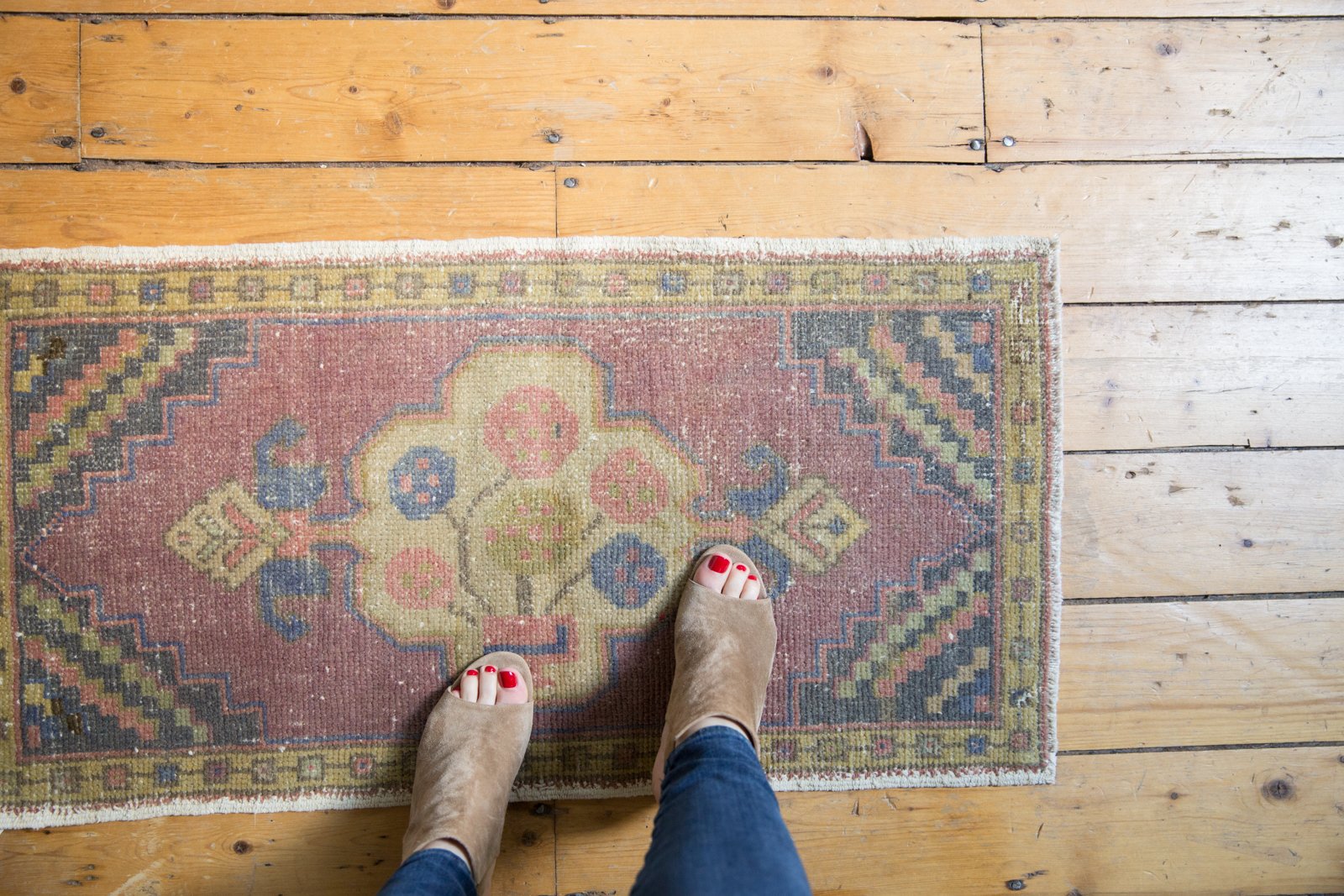 1.5x3.5 Vintage Distressed Oushak Rug Mat Runner // ONH Item 6144 Image 1