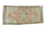 Distressed vintage hand-knotted Turkish Oushak rug with terracotta, ivory, mint scalloped medallion, 1'5