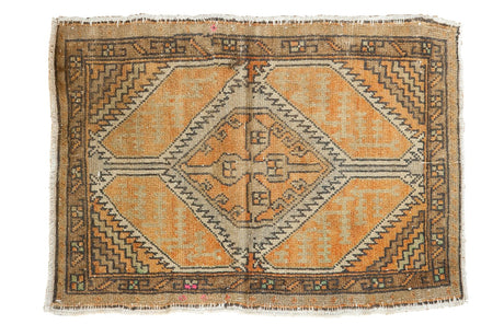 1'10" x 2'6" Vintage Distressed Oushak Square Rug Mat / Item 6154 image 1