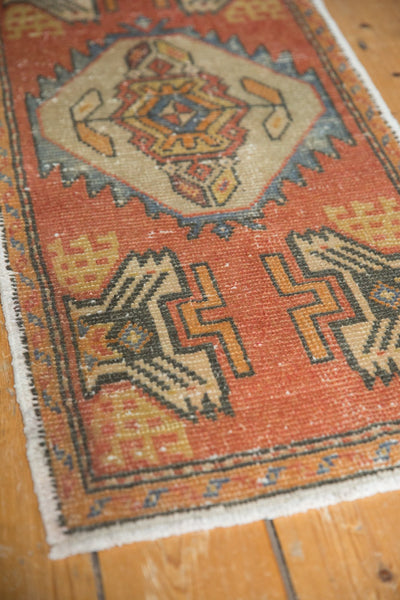  Vintage Distressed Oushak Rug Mat Runner / Item 6160 image 4