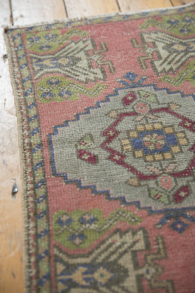  Vintage Distressed Oushak Rug Mat / Item 6164 image 4