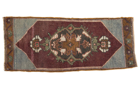 1'3" x 2'11" Vintage Distressed Oushak Rug Mat Runner / Item 6172 image 1