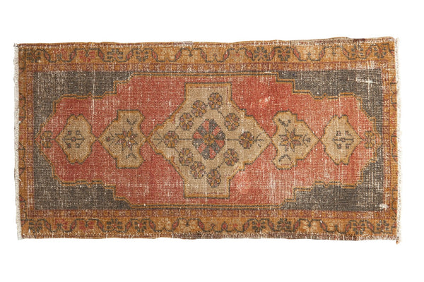 1'7" x 3'2" Vintage Distressed Oushak Rug Mat / Item 6174 image 1