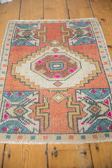  Vintage Distressed Oushak Rug Mat / Item 6178 image 3
