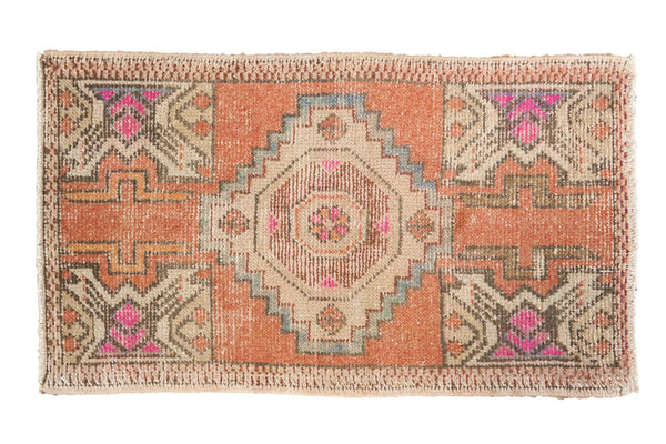 1'8" x 2'10" Vintage Distressed Oushak Rug Mat / Item 6199 image 1