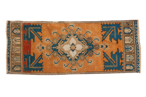 1.5x3.5 Vintage Distressed Fragment Oushak Rug Mat Runner // ONH Item 6209