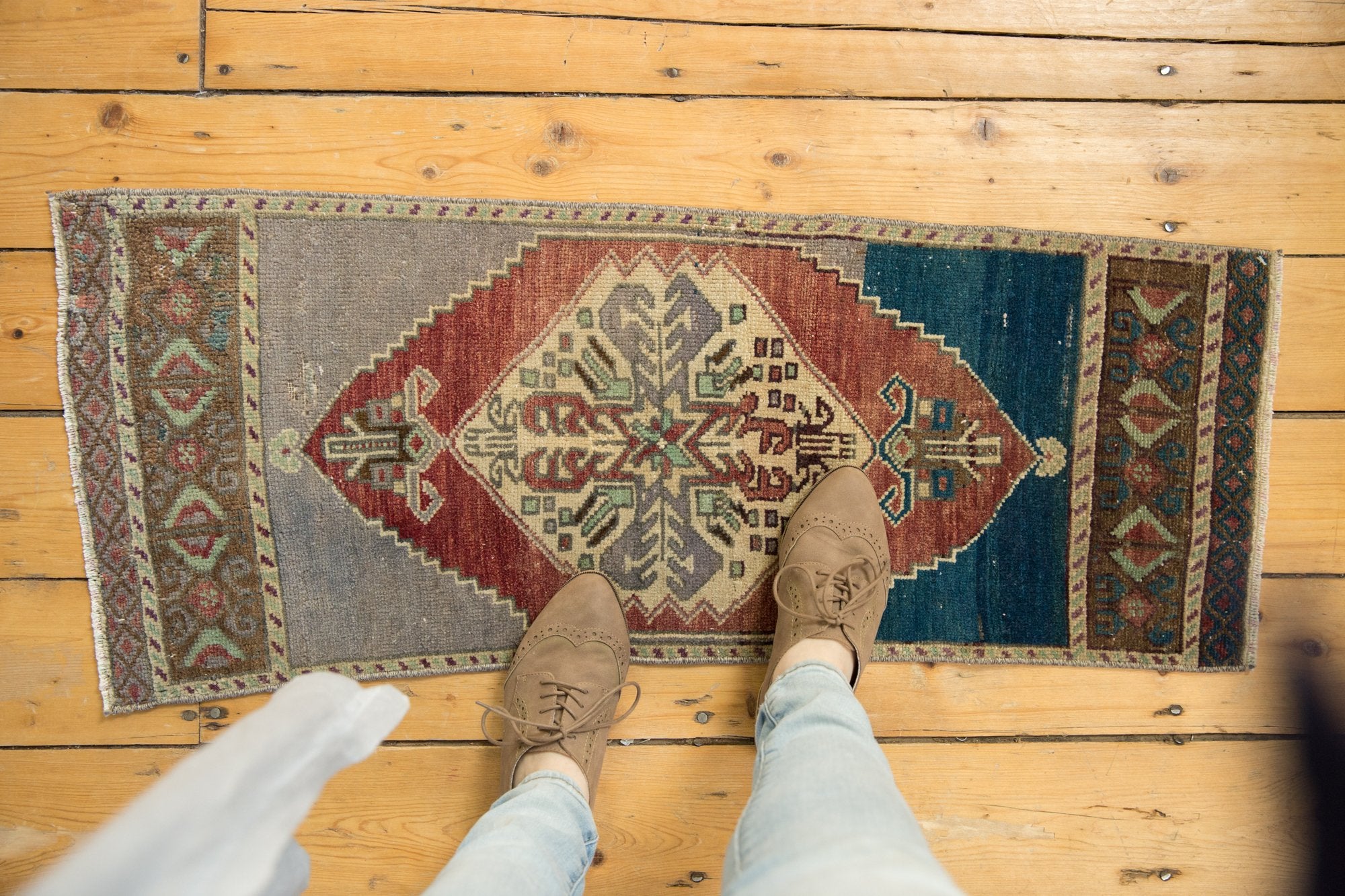 1.5x3.5 Vintage Distressed Oushak Rug Mat Runner // ONH Item 6216 Image 1