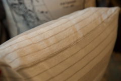Vintage Linen Throw Pillow // ONH Item 6330 Image 6