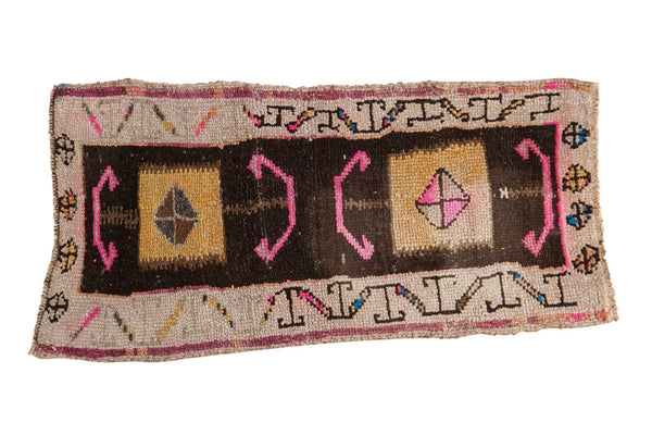 1'8" x 3'4" 1.5x3.5 Vintage Distressed Oushak Rug Mat Runner / Item 6375 image 1