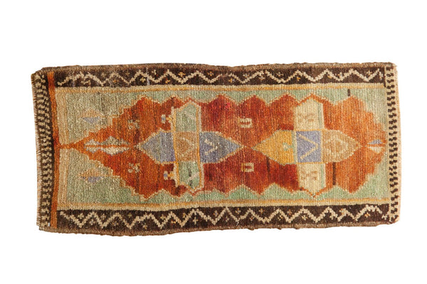 1.5x3 Vintage Distressed Oushak Rug Mat // ONH Item 6376
