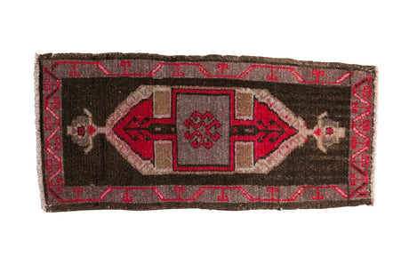 1.5x3.5 Vintage Distressed Oushak Rug Mat Runner // ONH Item 6392