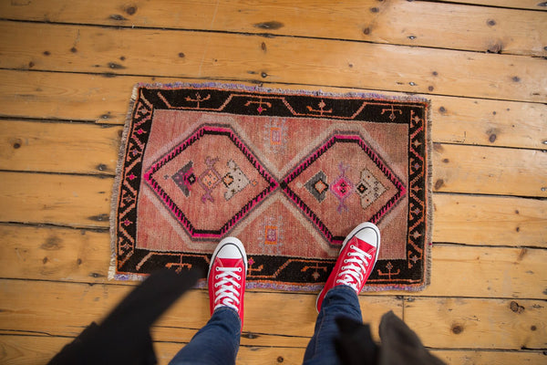 1.5x3 Vintage Distressed Oushak Rug Mat // ONH Item 6405 Image 1