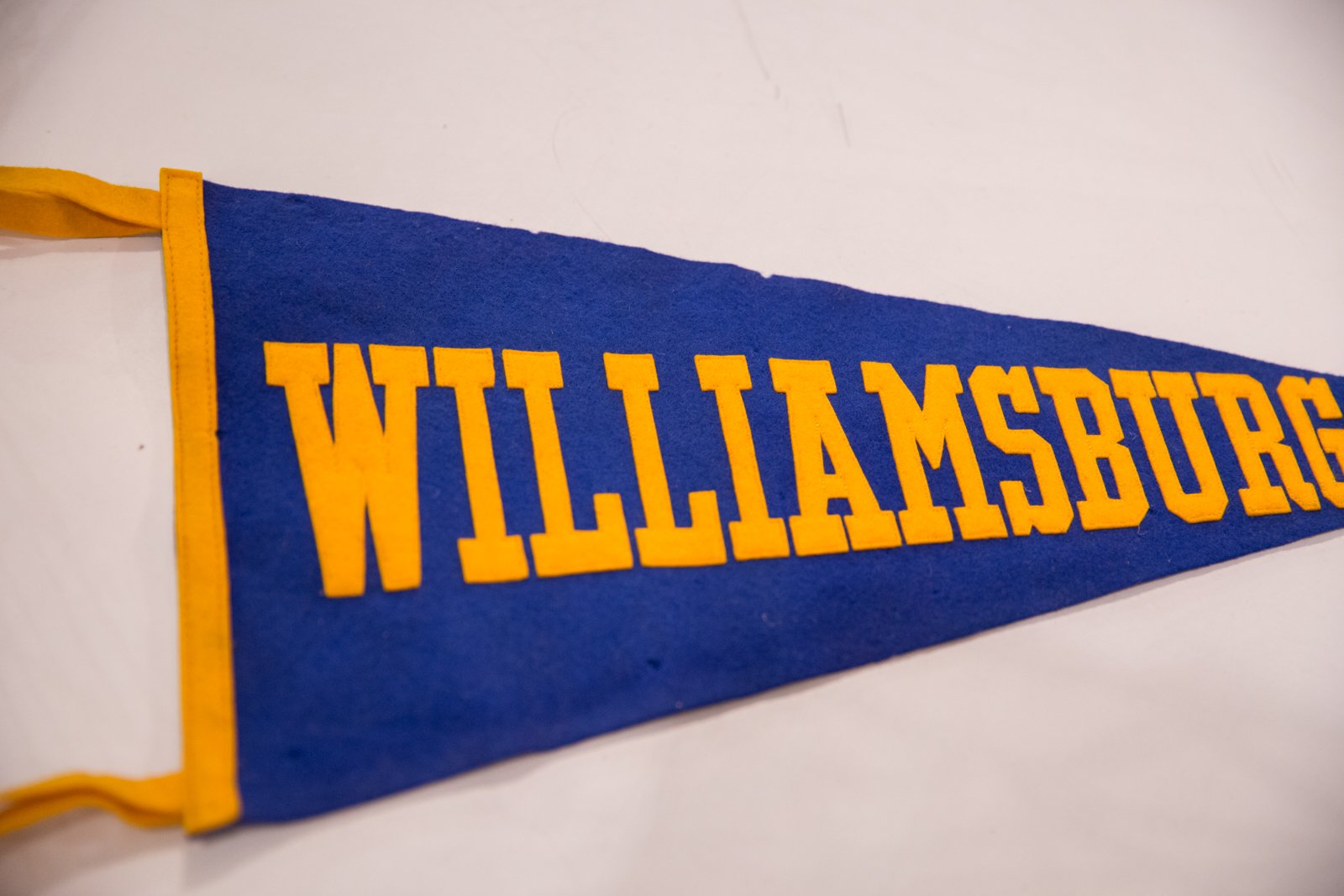 Vintage 1930s Williamsburg Felt Pennant Image 1