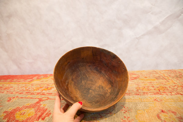 Vintage Wooden African Bowl // ONH Item 6460 Image 3
