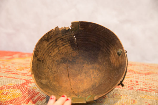 Vintage Wooden African Bowl // ONH Item 6468 Image 3