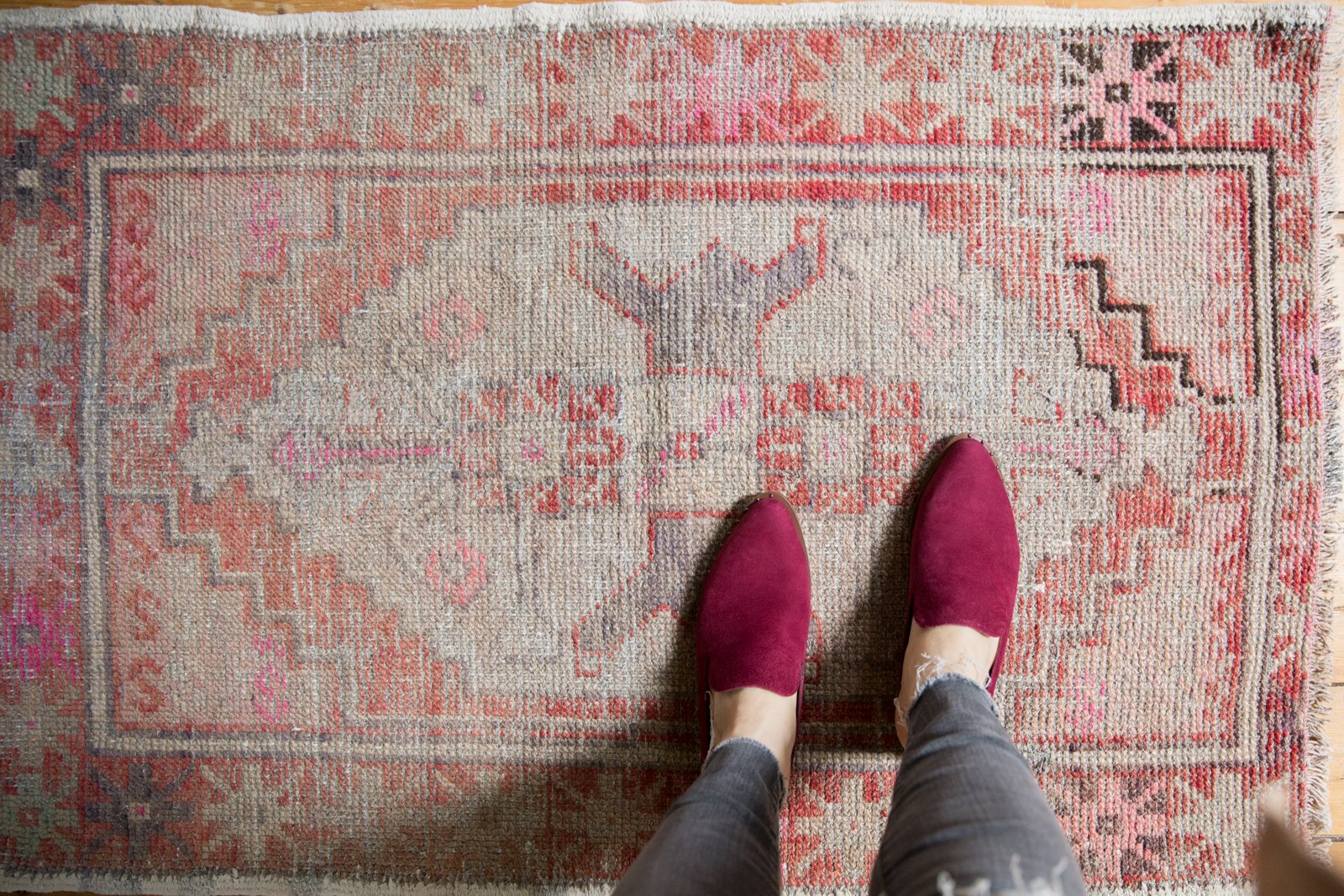 2.5x4 Vintage Distressed Oushak Rug // ONH Item 6471 Image 1