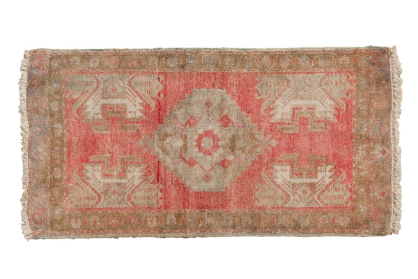 1.5x3 Vintage Distressed Oushak Rug Mat // ONH Item 6512