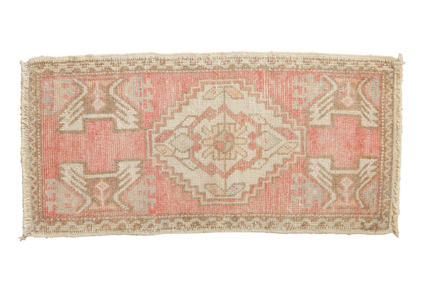 1.5x3.5 Vintage Distressed Oushak Rug Mat Runner // ONH Item 6517
