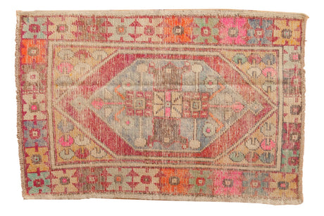 Vintage Distressed Oushak Rug / ONH item 6567