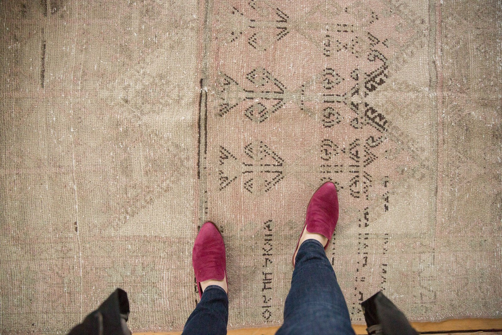 Vintage Distressed Oushak Rug Runner / ONH item 6587 image 1