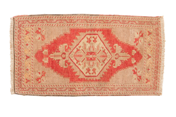 1.5x3 Vintage Distressed Oushak Rug Mat // ONH Item 6607