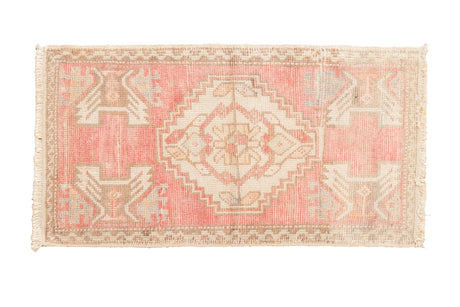 1.5x3 Vintage Distressed Oushak Rug Mat // ONH Item 6608