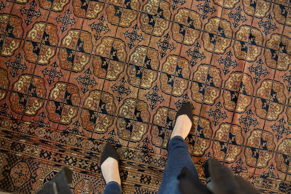 Vintage Turkmen Carpet / ONH item 6613 Image 2