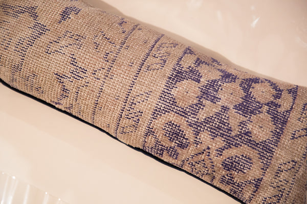 Reclaimed Rug Fragment Pillow // ONH Item 6699 Image 1