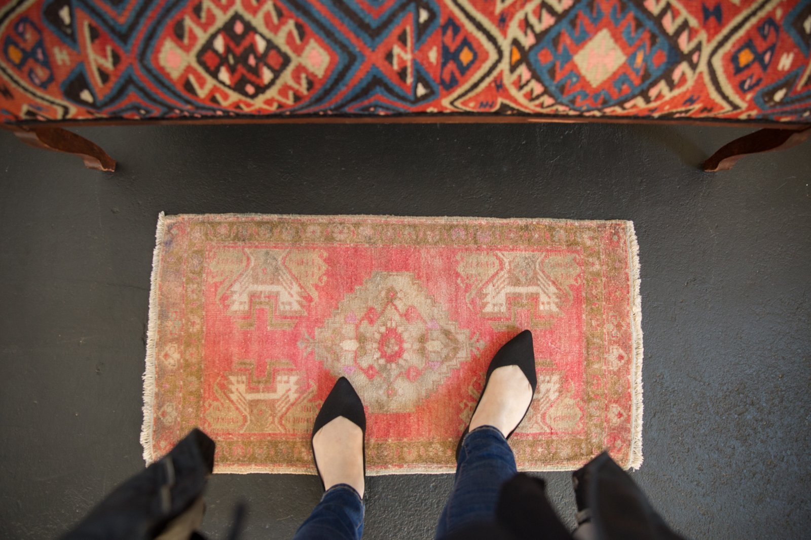 1.5x3 Vintage Distressed Oushak Rug Mat // ONH Item 6733 Image 1