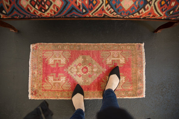 1.5x3 Vintage Distressed Oushak Rug Mat // ONH Item 6734 Image 1