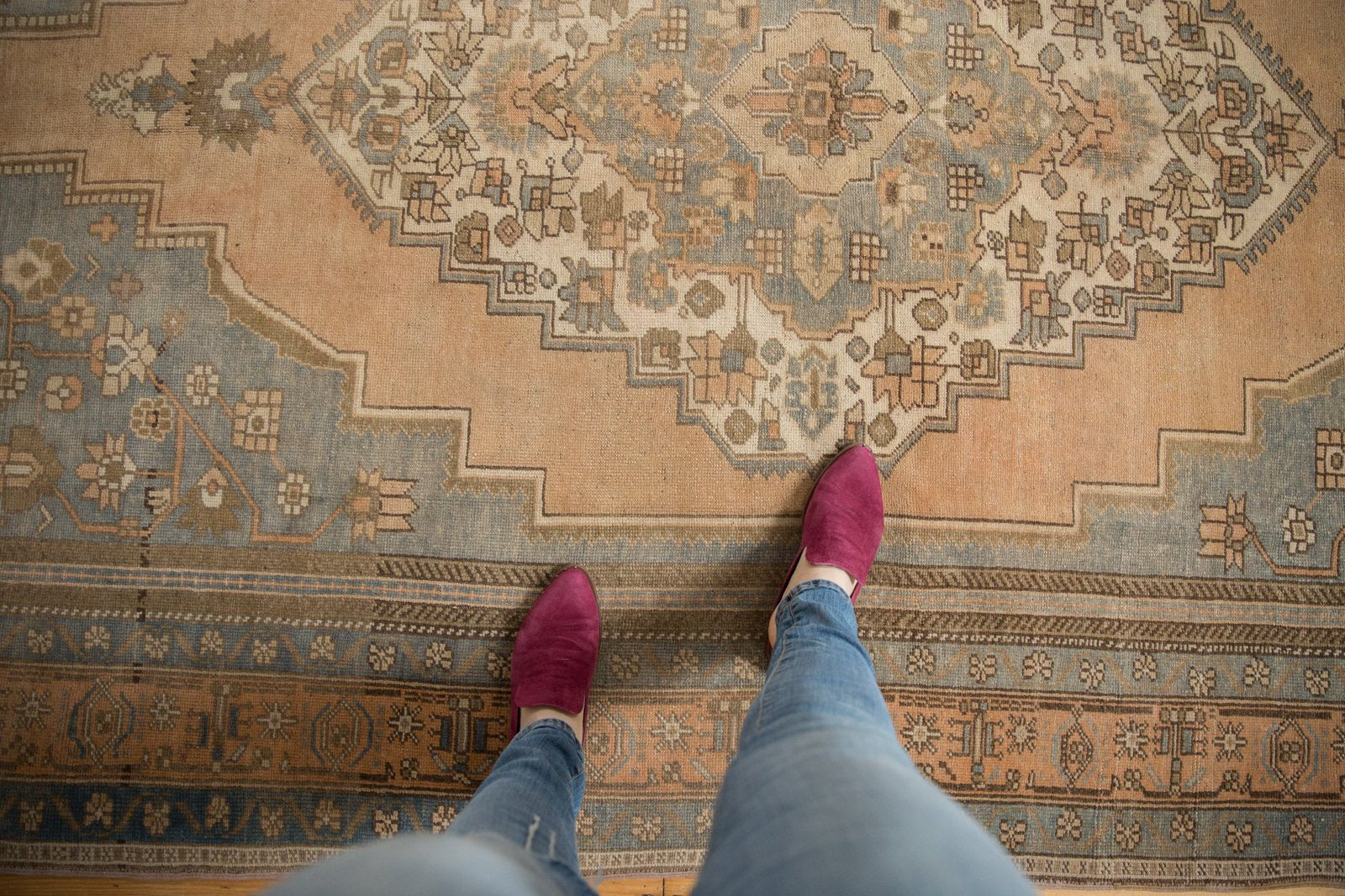 6x9.5 Vintage Distressed Oushak Carpet // ONH Item 6747 Image 1