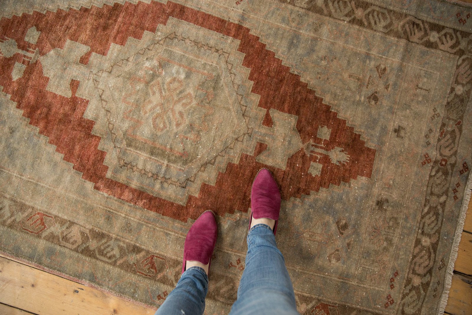 Vintage Distressed Oushak Rug / ONH item 6763 Image 1