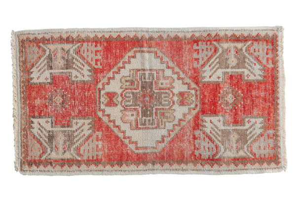 1.5x3 Vintage Distressed Oushak Rug Mat // ONH Item 6887