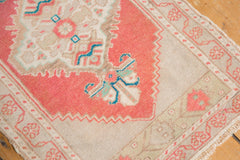 Vintage Distressed Oushak Rug Mat / ONH item 6894 Image 3