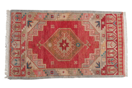 1.5x3 Vintage Distressed Oushak Rug Mat // ONH Item 6900