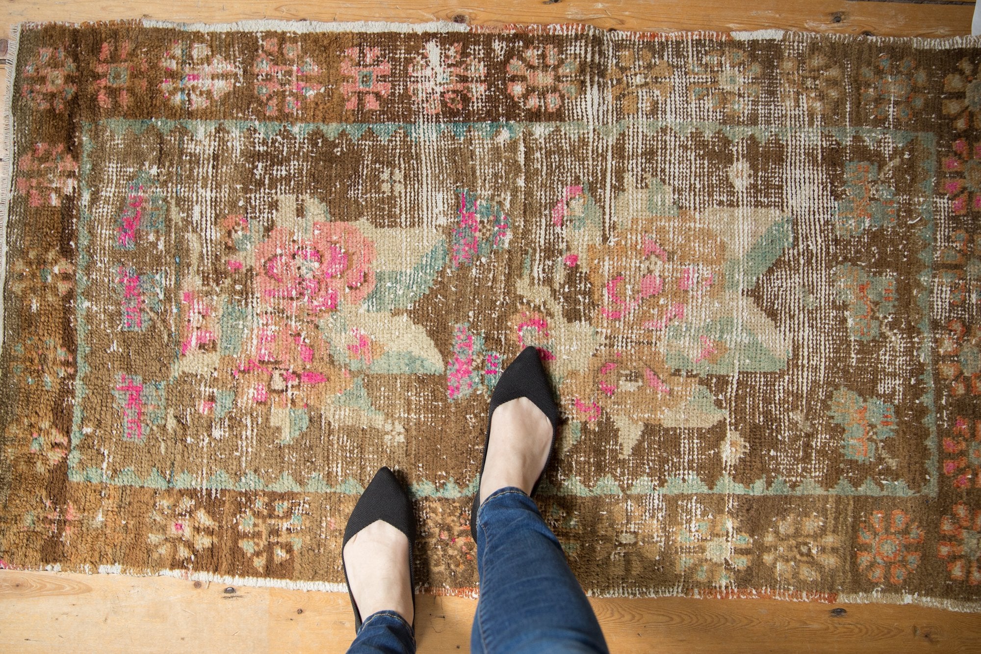 2.5x4.5 Vintage Distressed Oushak Rug // ONH Item 6906 Image 1