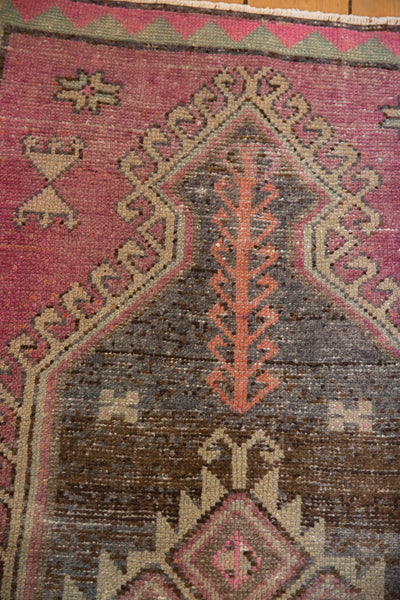 2.5x4.5 Vintage Distressed Oushak Rug // ONH Item 6939 Image 9