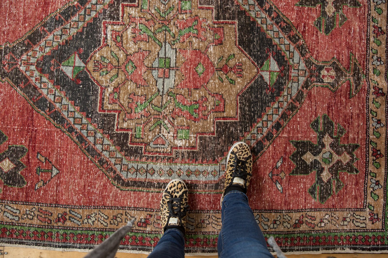 Vintage Distressed Oushak Rug / ONH item 6943 Image 1