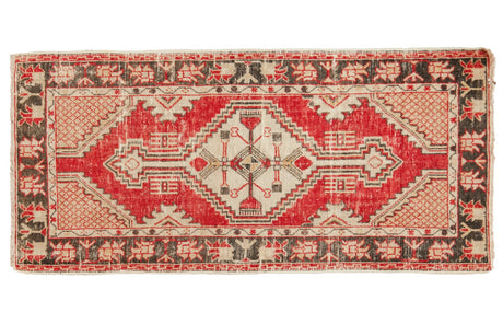 2.5x5.5 Vintage Distressed Oushak Rug Runner // ONH Item 6950