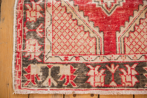 2.5x5.5 Vintage Distressed Oushak Rug Runner // ONH Item 6950 Image 6