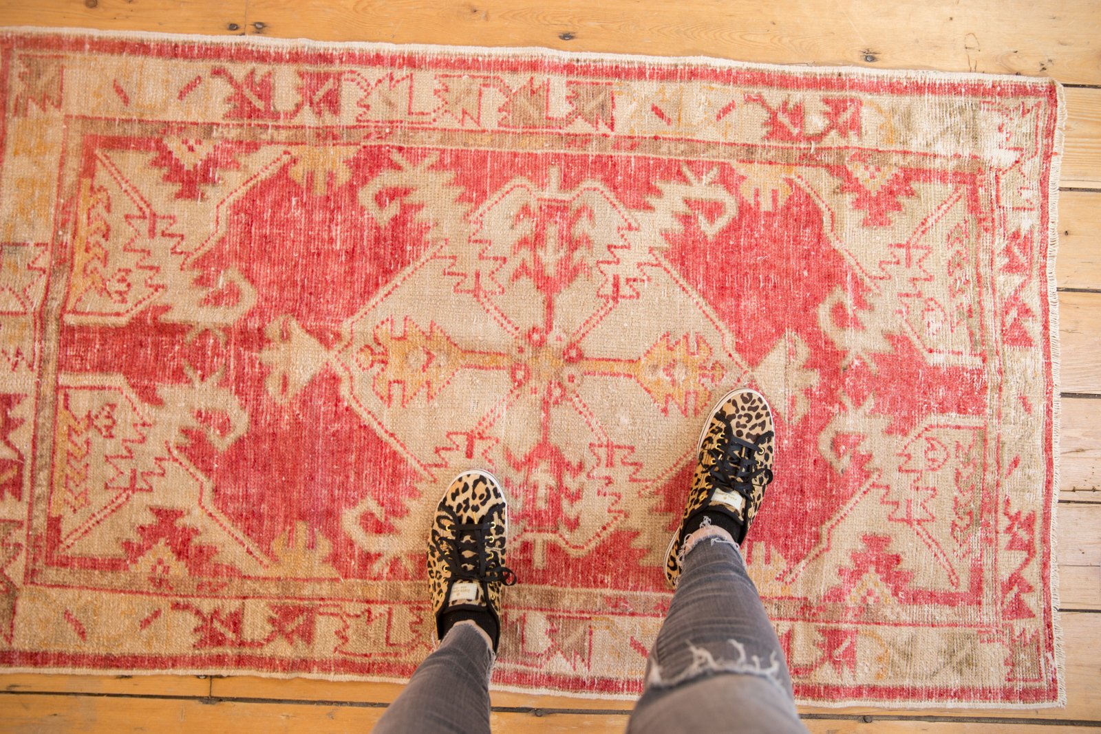 2.5x4.5 Vintage Distressed Oushak Rug // ONH Item 6952 Image 1