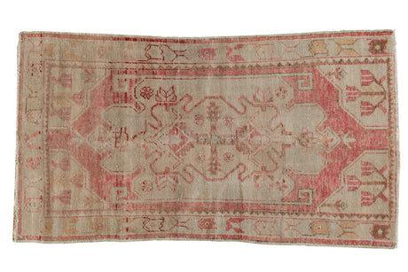 Vintage Distressed Oushak Rug / ONH item 6960