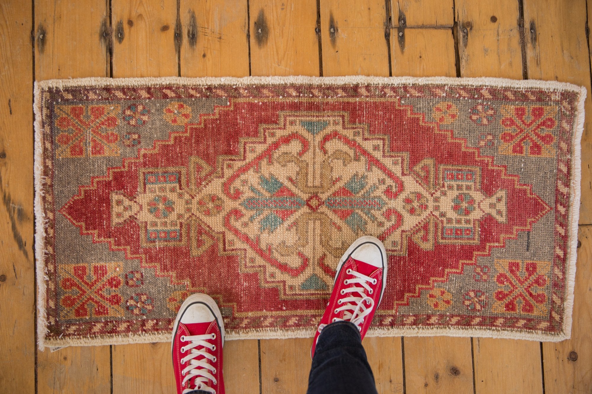 1.5x3.5 Vintage Distressed Oushak Rug Mat Runner // ONH Item 6988 Image 1