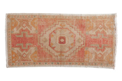 Vintage Distressed Oushak Rug Mat Runner / ONH item 6990