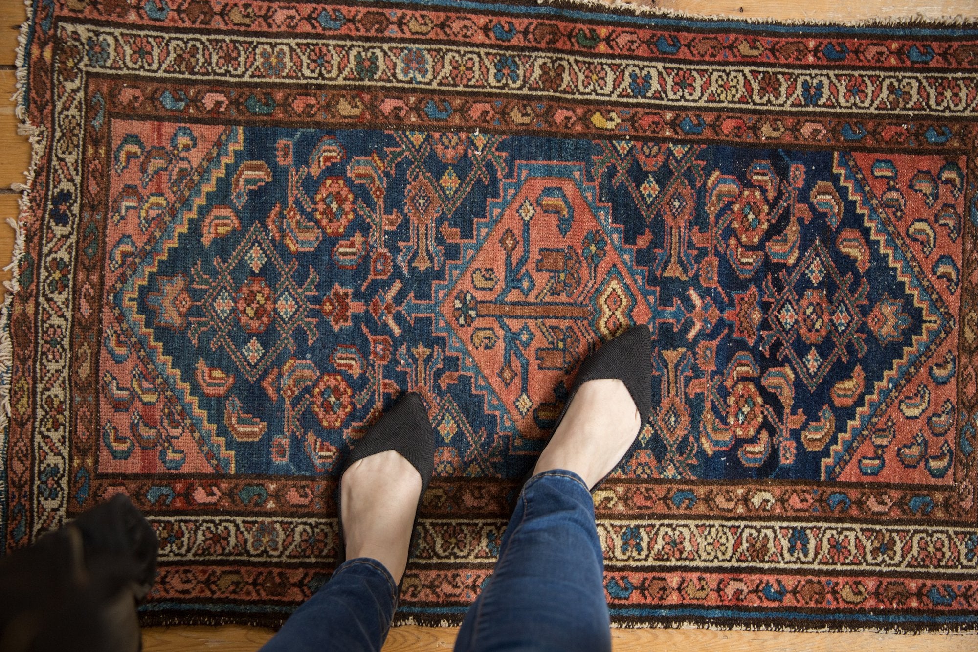 2.5x4 Vintage Borchalou Rug // ONH Item 7008 Image 1