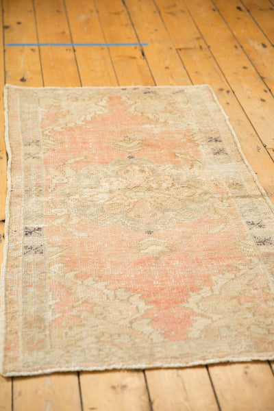 Vintage Distressed Oushak Rug / ONH item 7032 Image 4