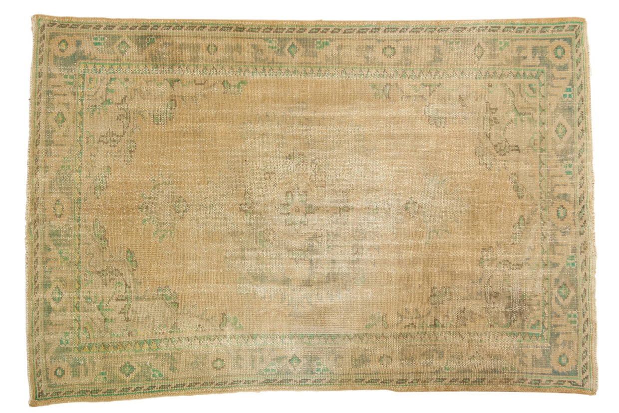 5.5x8.5 Vintage Distressed Oushak Carpet // ONH Item 7043