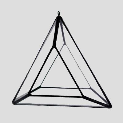Glass Triangle Air Plant Hanger // ONH Item 7065