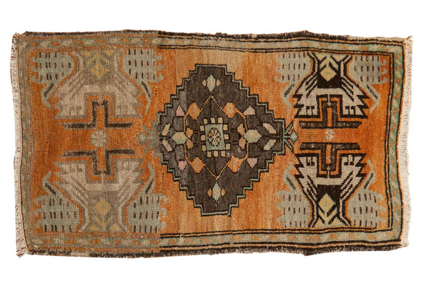 1.5x3 Vintage Distressed Oushak Rug Mat // ONH Item 7081